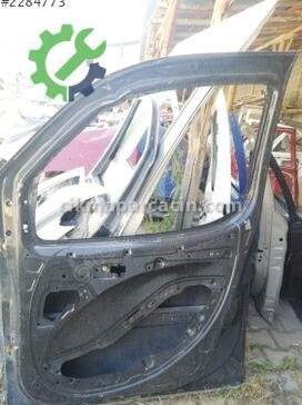 Fiat Doblo Sağ Ön Kapı çıkma parça