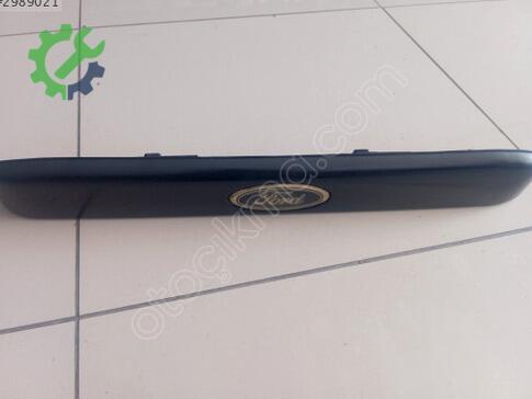 Ford Tourneo Connect Kapı Çıtası çıkma parça