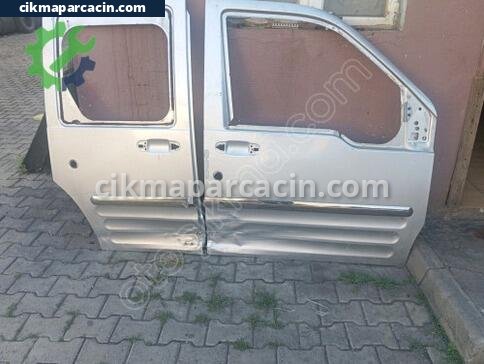 Ford Tourneo Connect Sağ Ön Kapı çıkma parça
