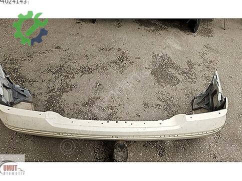 Ford Focus Arka Tampon çıkma parça