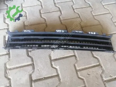 Renault Megane Tampon Izgarası çıkma parça