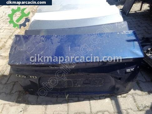Kia Cerato Bagaj çıkma parça