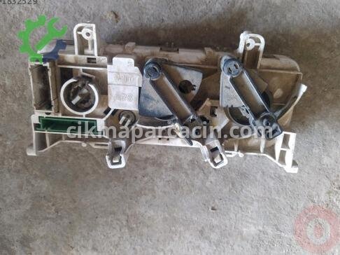 Renault Clio Klima Kontrol Paneli çıkma parça
