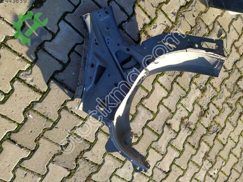 Renault Laguna Sol Arka Çamurluk çıkma parça