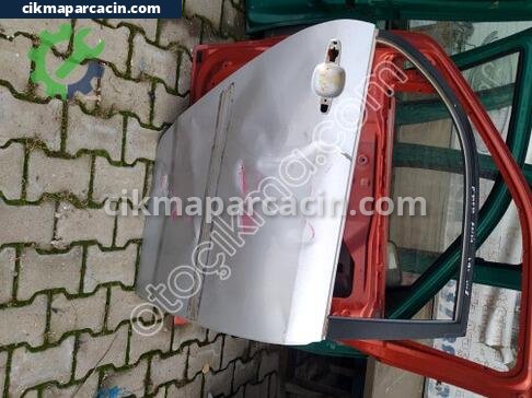 Toyota Corolla Sağ Arka Kapı çıkma parça