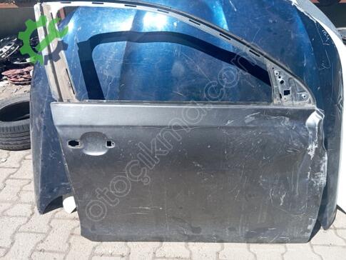 Volkswagen Jetta Sağ Ön Kapı çıkma parça