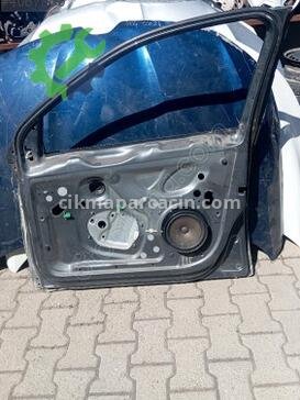Volkswagen Jetta Sağ Ön Kapı çıkma parça