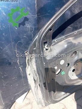 Volkswagen Jetta Sağ Ön Kapı çıkma parça