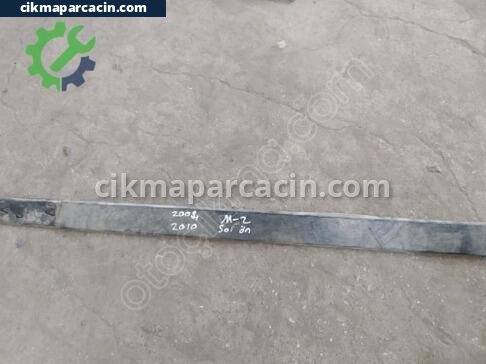 Renault Megane Kapı Çıtası çıkma parça