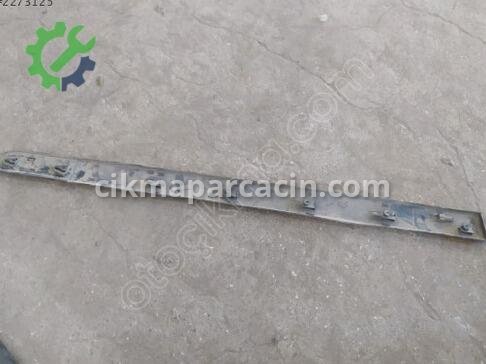 Renault Megane Kapı Çıtası çıkma parça