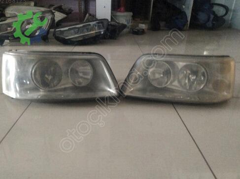 Volkswagen Transporter Sağ Ön Far çıkma parça