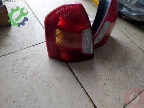 Hyundai Accent Sağ Arka Stop çıkma parça