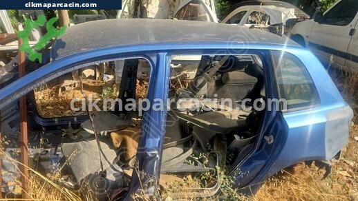 Fiat Stilo Arka Çamurluk çıkma parça