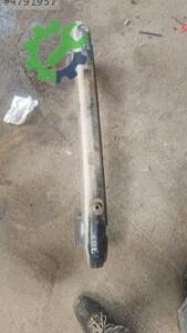 2004 Peugeot 307 station wagon arka tampon demiri