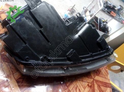 Audi A8 Sol Ön Far çıkma parça