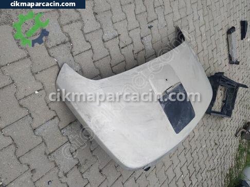 Renault Megane Bagaj Kapağı çıkma parça