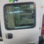 2005 Kangoo sol sürgülü kapı