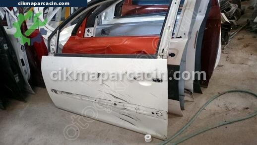 Ford Fiesta Sol Ön Kapı çıkma parça