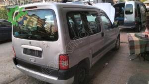 2005 model Peugeot partner 1.9 dizel Mısırcıoğlu oto