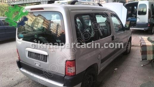 Peugeot Partner Diz Airbag çıkma parça