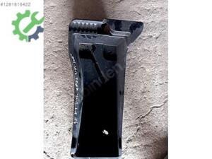2005 2012 Toyota Yaris sağ arka bagaj iç döşemesi