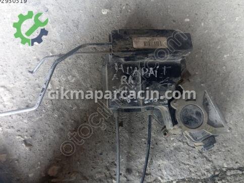 Hyundai Accent Sol Ön Kapı Kilidi çıkma parça