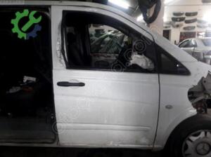 2006 mercedes vito sağ ön kapı boş