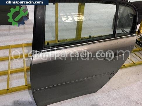 Opel Sol Arka Kapı çıkma parça