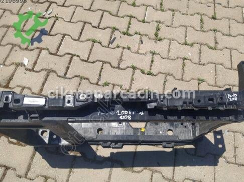 Peugeot 208 Ön Panel çıkma parça