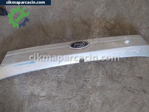 Ford Fiesta Bagaj Çıtası çıkma parça