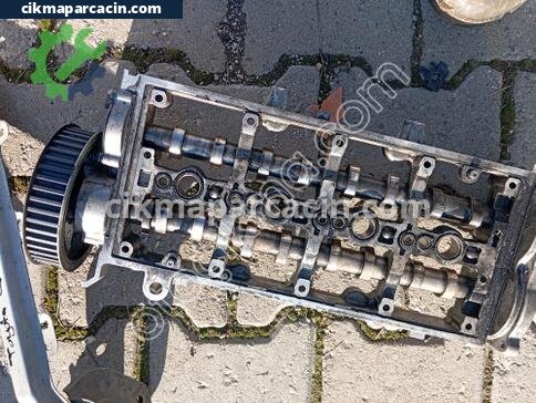 Hyundai Accent Silindir Kapağı çıkma parça