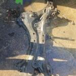 2007 2011 Toyota Corolla motor alt beşiği traves