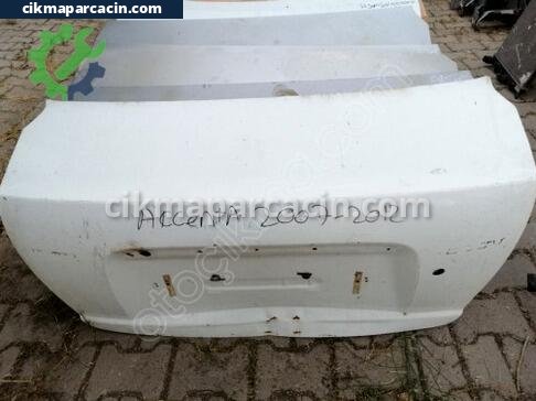 Hyundai Accent Bagaj çıkma parça