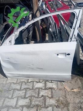 Skoda Superb Sol Ön Kapı çıkma parça