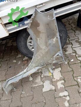 Fiat Punto Sağ Ön Çamurluk çıkma parça