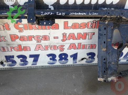 Mitsubishi L200 Ön Panel çıkma parça