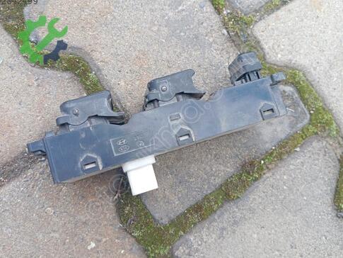 Hyundai i20 Cam Düğmesi çıkma parça