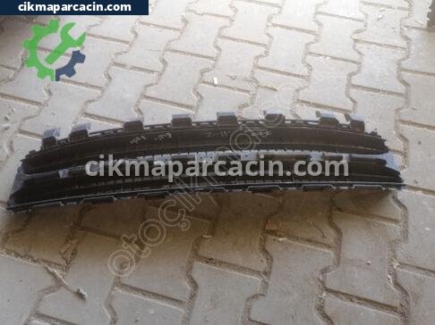 Renault Megane Tampon Izgarası çıkma parça
