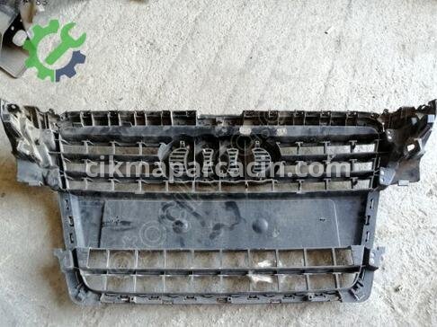Audi A4 Panjur çıkma parça