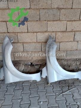 Ford Focus Sağ Ön Çamurluk çıkma parça