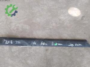 2008 2011 Opel Astra h  sag arka kapı çıtası