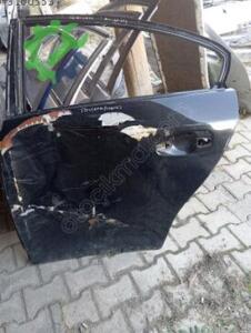 2008 2011 Toyota Avensis sol arka kapı