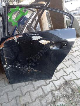 Toyota Avensis Sol Arka Kapı çıkma parça