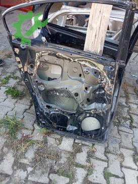 Toyota Avensis Sol Arka Kapı çıkma parça