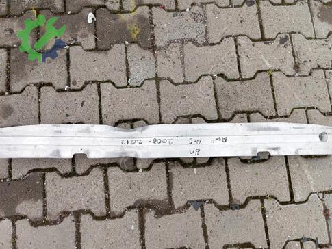 Audi A3 Ön Tampon Demiri çıkma parça