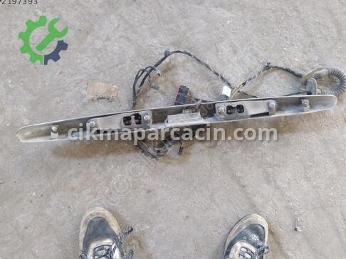 Ford Focus Bagaj Çıtası çıkma parça