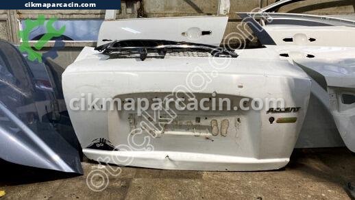 Hyundai Accent Bagaj Kapağı çıkma parça