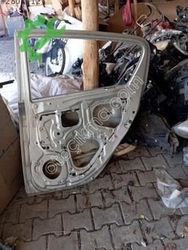 Hyundai i20 Sağ Arka Kapı çıkma parça