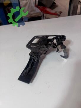 Audi A4 Kaput Kilidi çıkma parça