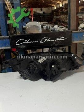 Peugeot 208 Sol Ön Far çıkma parça